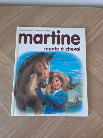 Martine monte à cheval