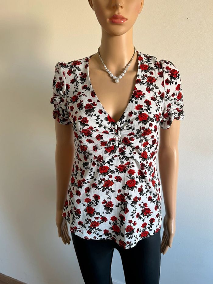 Blouse fleurie à manches courtes Mango taille XS comme neuve