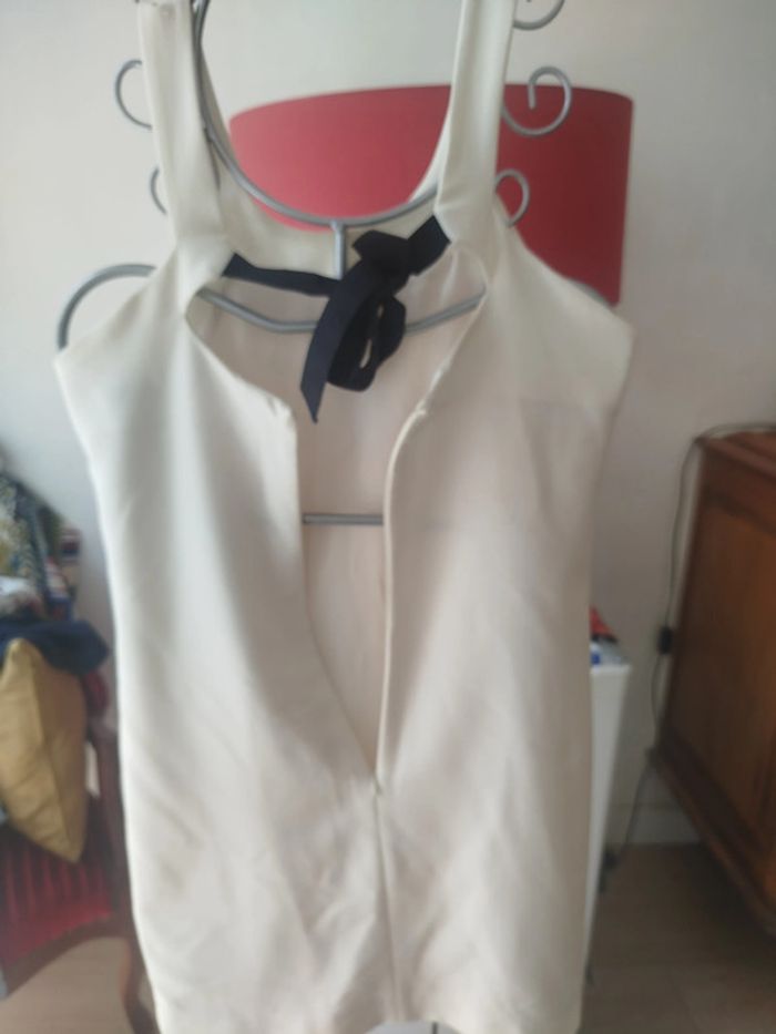 Robe Zara xs - photo numéro 2