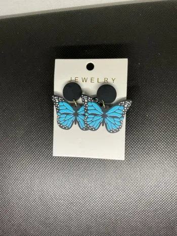 Boucles d’oreilles n°88 neuve