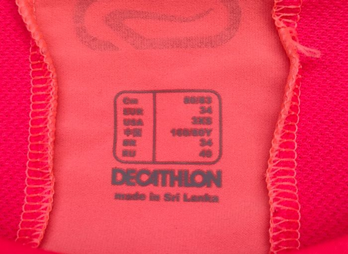Tee-shirt Decathlon taille 34 - photo numéro 2