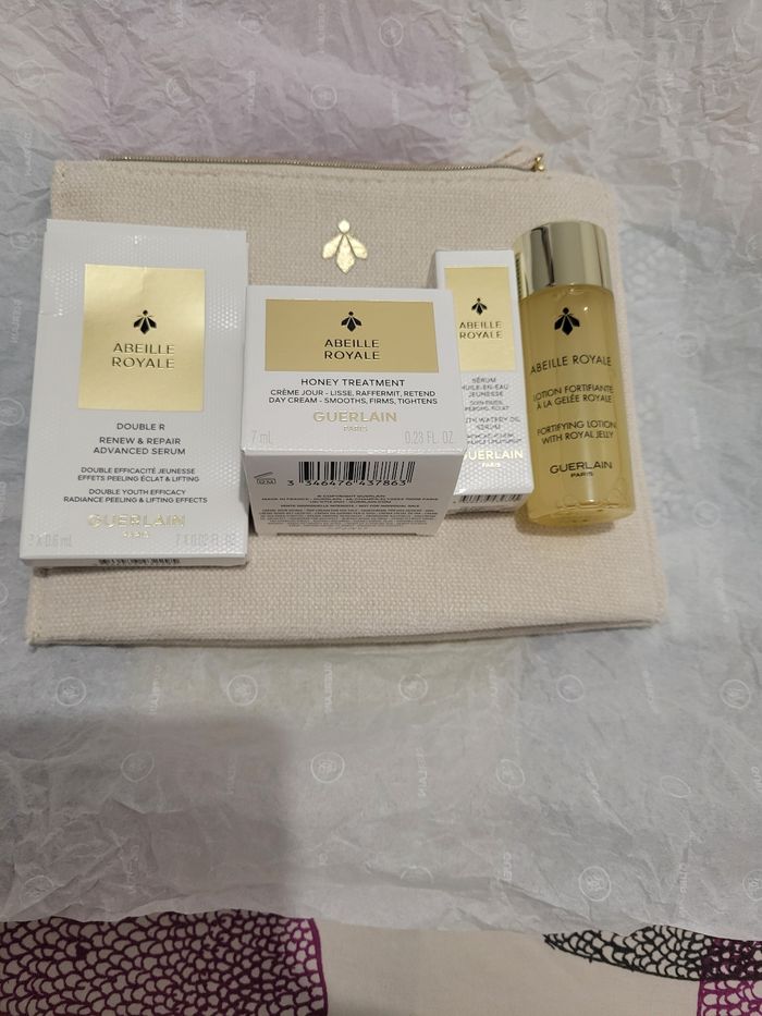 Lot cosmétiques abeille royale guerlain - photo numéro 3