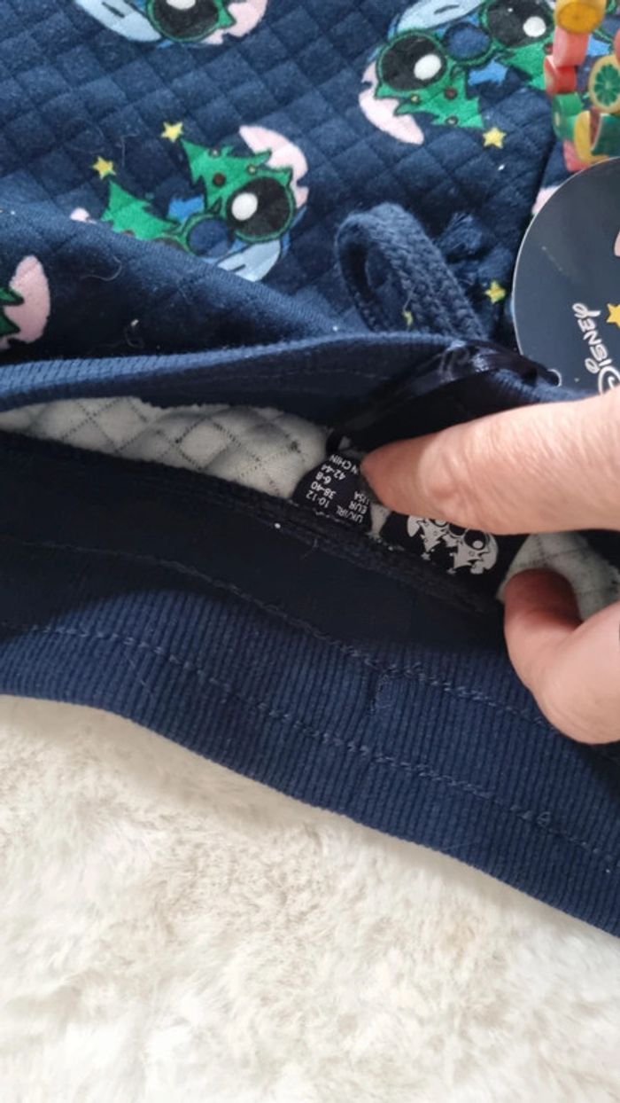 Short bleu STITCH disney neuf M 38 - 40 - photo numéro 2