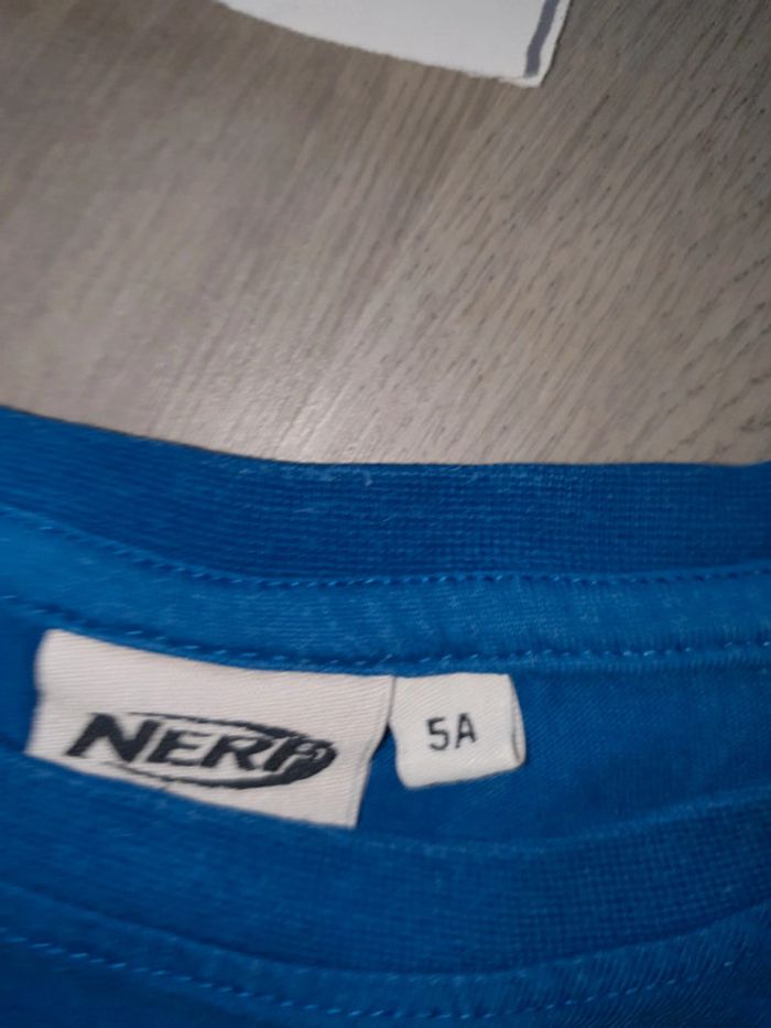 Maillot t-shirt 4ans 5ans - photo numéro 2