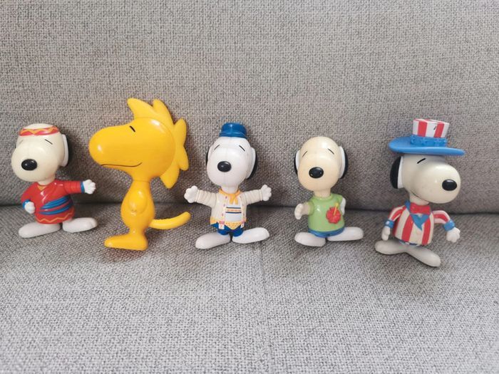 Gros lot de 23 figurines Peanuts Snoopy McDonald's 1999 - photo numéro 5