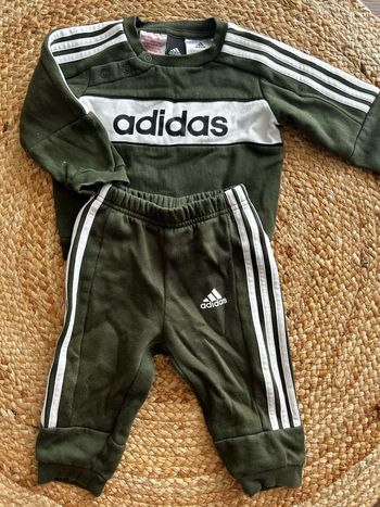 Ensemble sport Adidas
