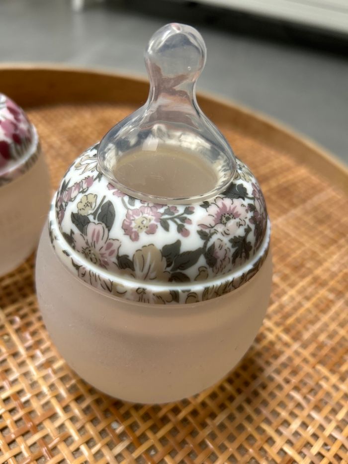 Lot de biberons  neufs  Elhée - photo numéro 3