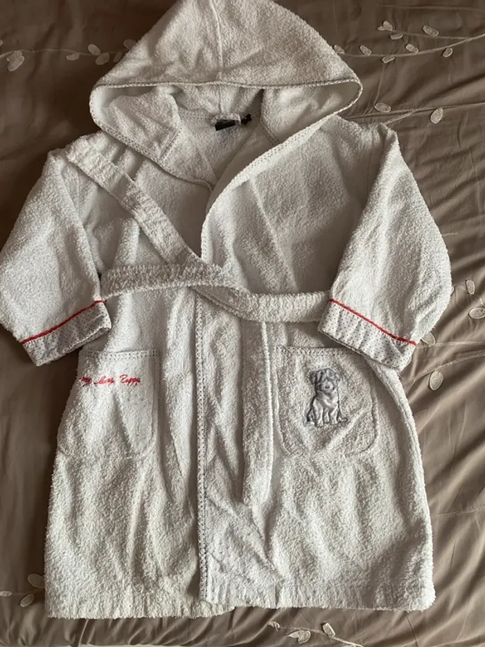 Peignoir carré blanc 8 ans
