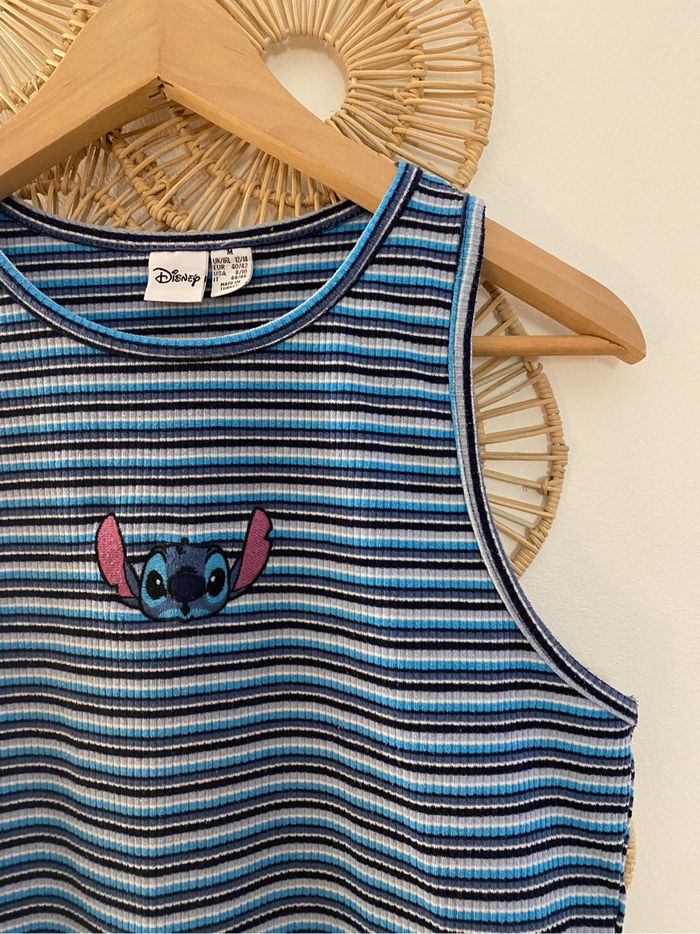 Top court Disney Stitch Taille M - quasi neuf - photo numéro 8