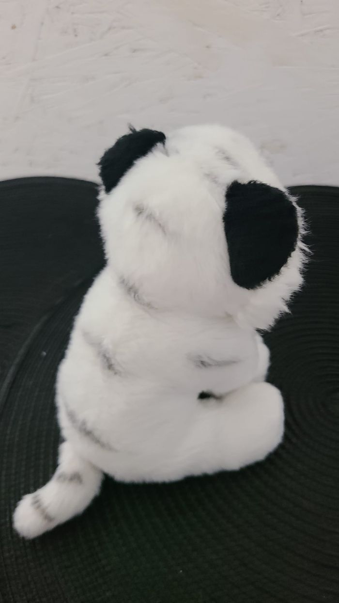 Petite peluche doudou tigre blanc  gros yeux bleus rayé noir  gipsy - photo numéro 5