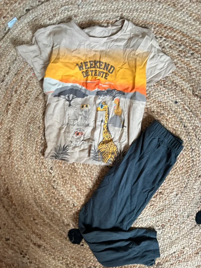 Pyjama 2 pièces garçon 6 ans parfait état savane t-shirt pantalon Tissaia - photo numéro 4