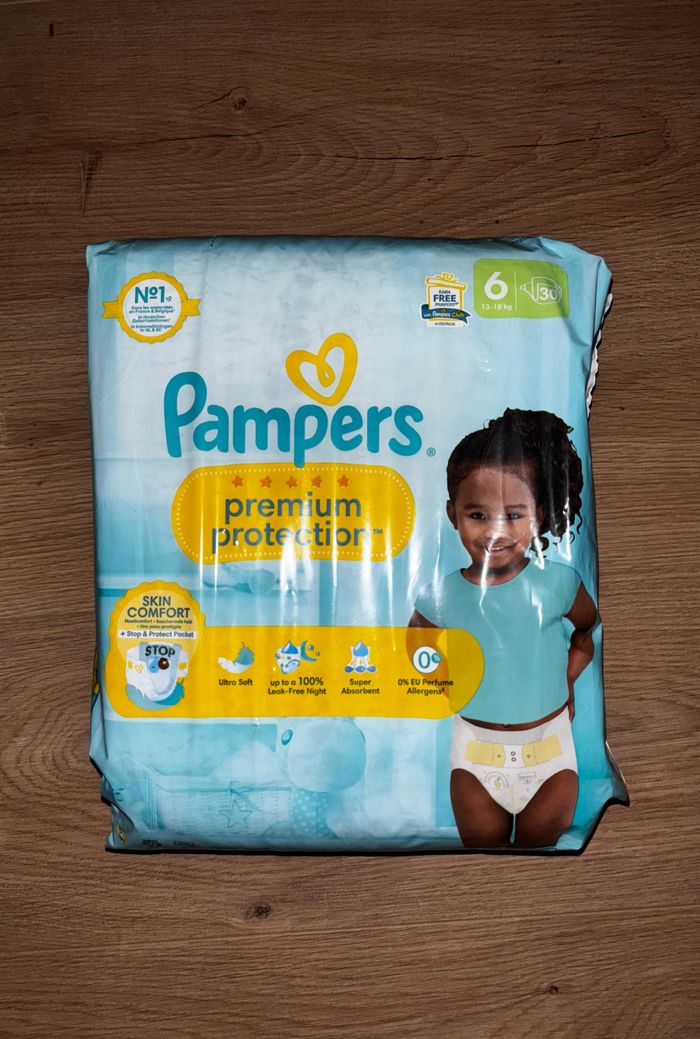 Maxi-Pack De 63 Couches Pampers Premium Protection Neuf Dans L’emballage - photo numéro 2