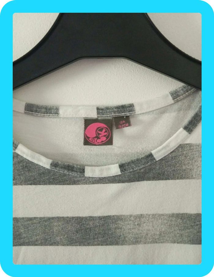 T shirt fille 12 ans - photo numéro 2