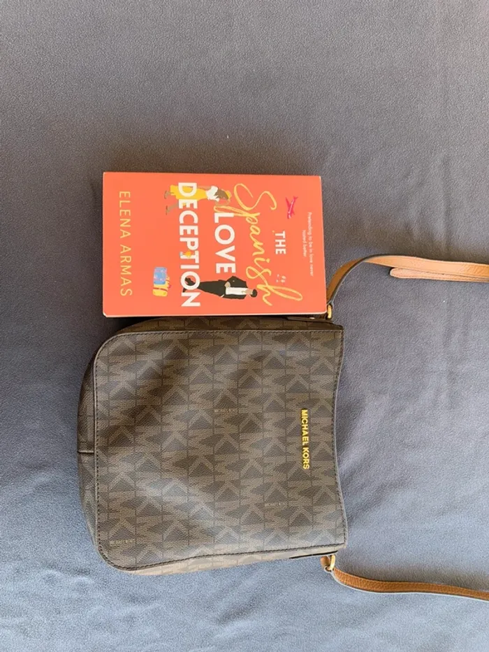Sac Michael Kors Jet Set Travel logo - photo numéro 6