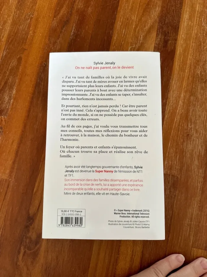 Livre on ne naît pas parent, on le devient - photo numéro 3