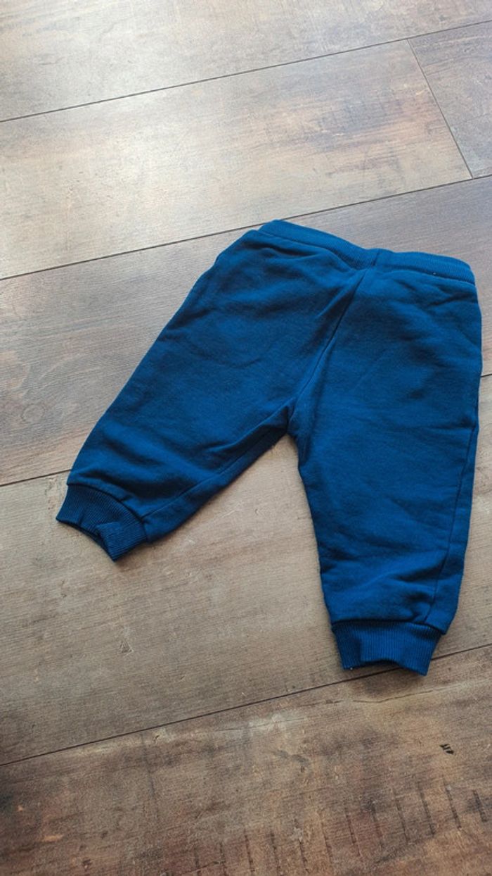 Pantalon tex 6 mois 68 cm en très bon état - photo numéro 4