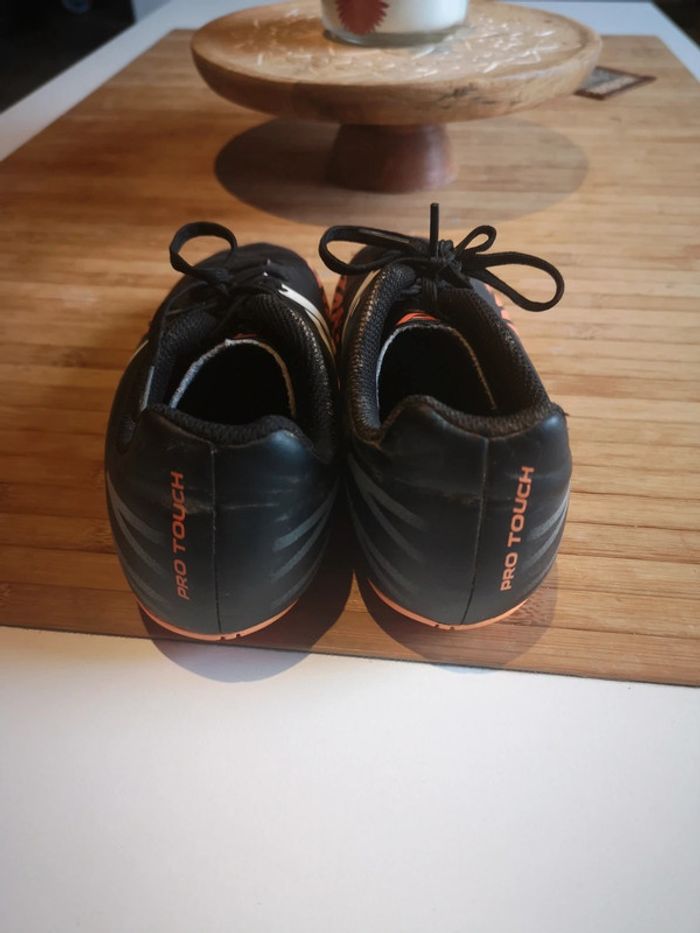 Chaussure foot t35 - photo numéro 4
