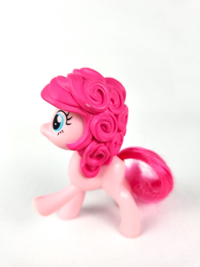 Figurine Pinkie Pie My Little Pony - Hasbro 2015 - photo numéro 2
