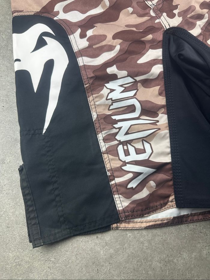 Short de sport de combat Venum / Taille M 38 / Très bon état - photo numéro 3