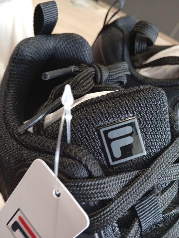 Baskets Fila neuves - photo numéro 8
