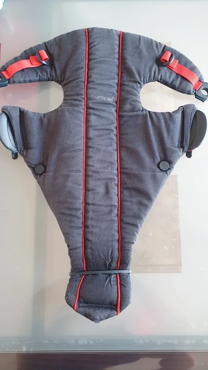 Porte bébé babybjorn
