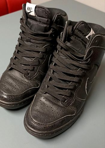 Basket Nike dunk montante