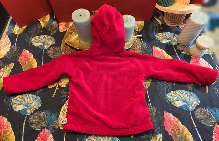 Veste polaire rouge 2 ans - photo numéro 2