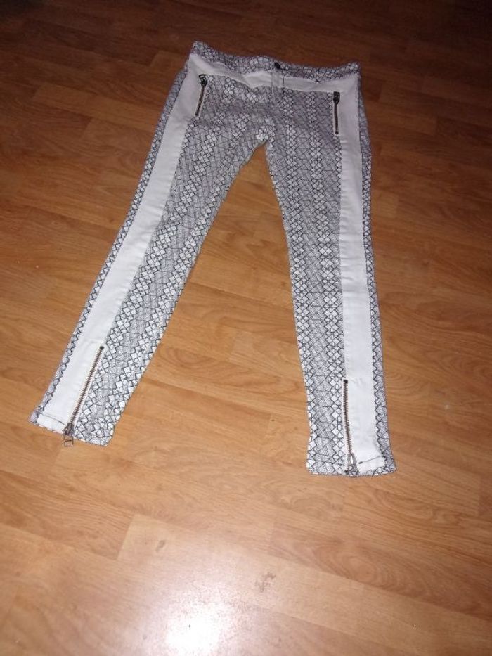 Jean APRIL MAY blanc et noir formes géométriques taille 38 TBE