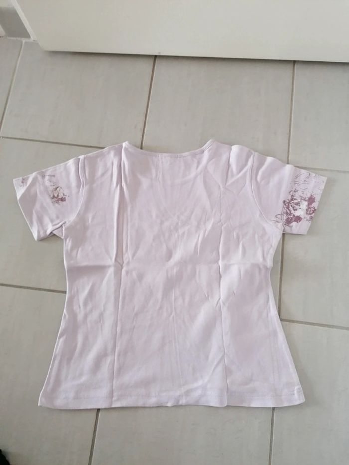 Tee-shirt porté une ou deux fois comme neuf taille M - photo numéro 3