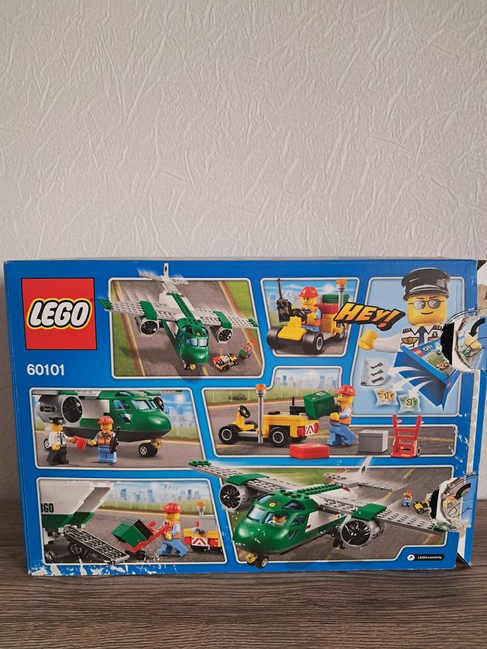 Avion cargo lego city 60101 - photo numéro 3