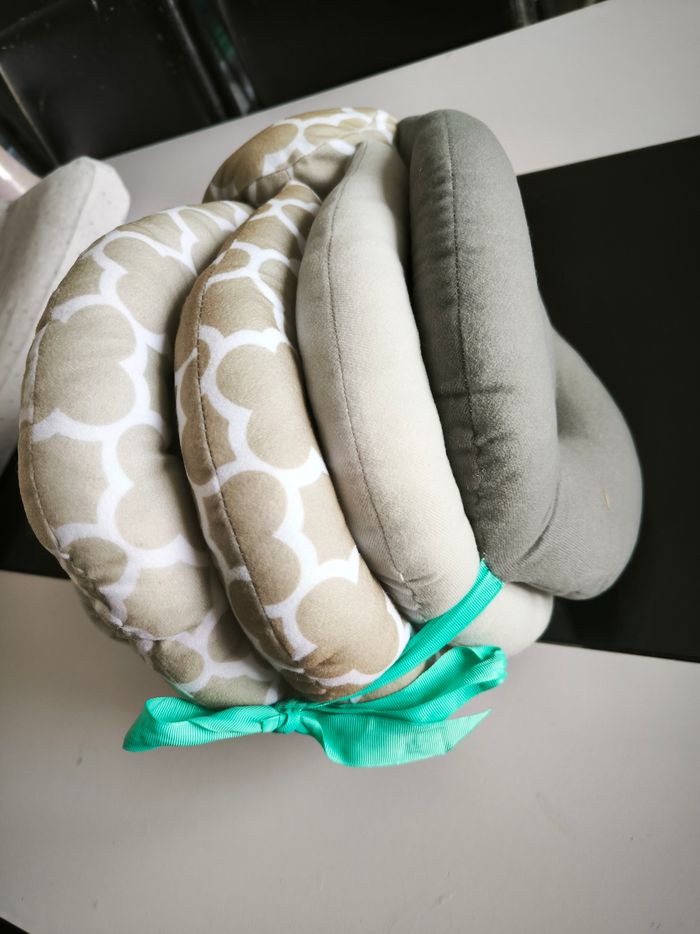 Coussin d'allaitement - photo numéro 4