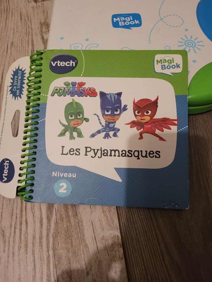 Lot magi book - photo numéro 4