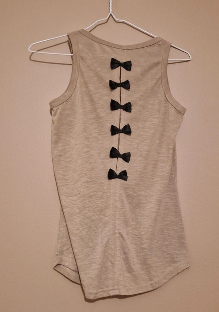 Lot de 4 débardeurs XS