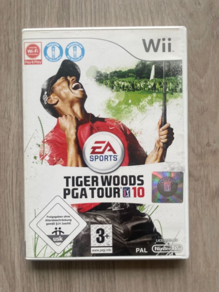 Jeu pour Nintendo Wii, Tiger woods PGA tour 10, en français.