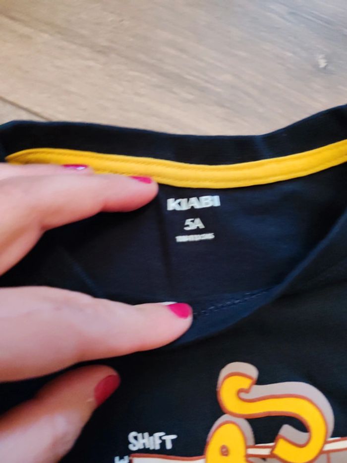 Tee-shirt manches longues Kiabi 5 ans neuf - photo numéro 3