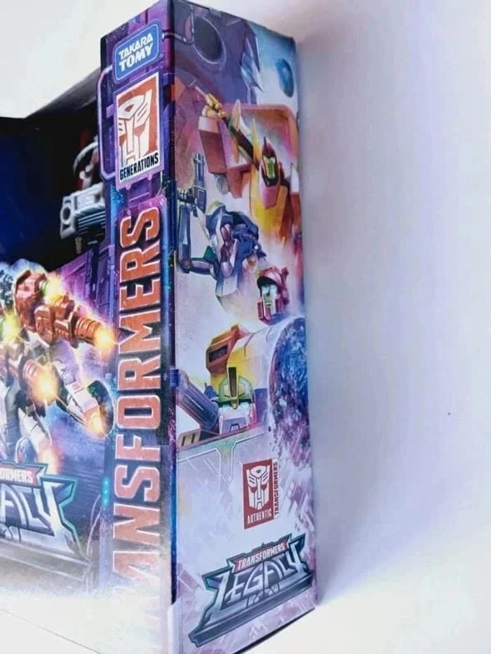 Figurine Transformers Generations Legacy Deluxe Class Red Cog - photo numéro 5