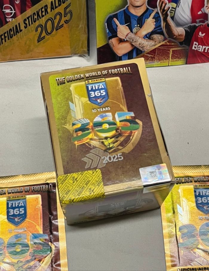 Kit Panini stickers Foot FIFA 365 10 ANS 2025 neuf scellé - photo numéro 5