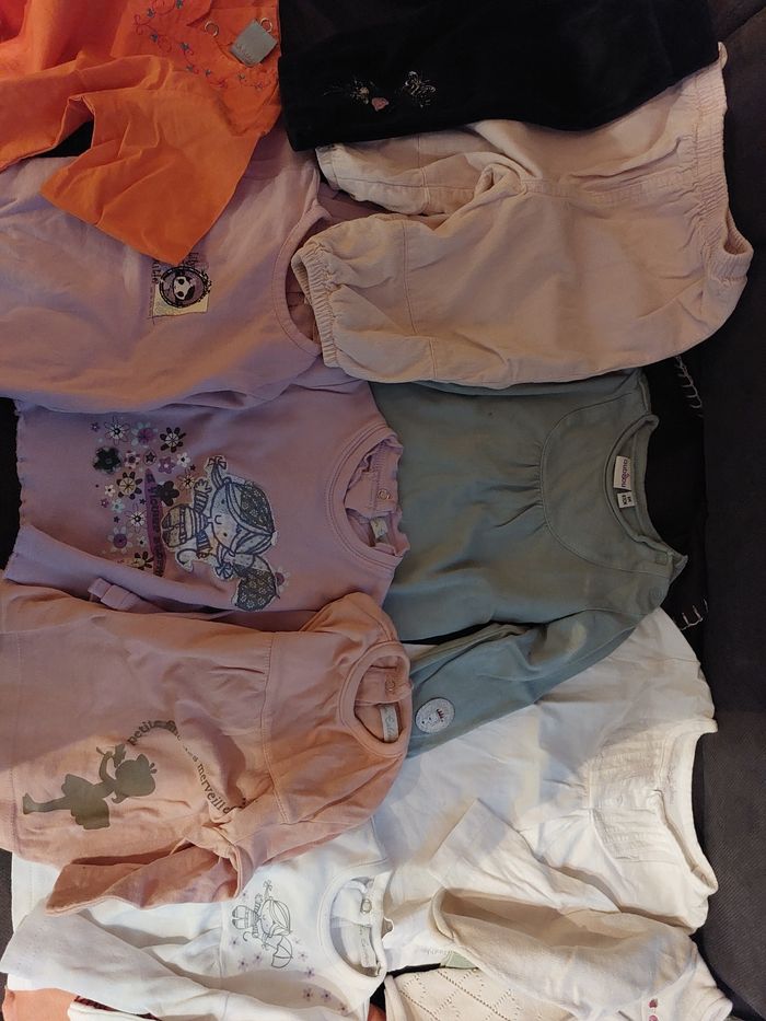 Lots vêtements filles 6mois - photo numéro 3