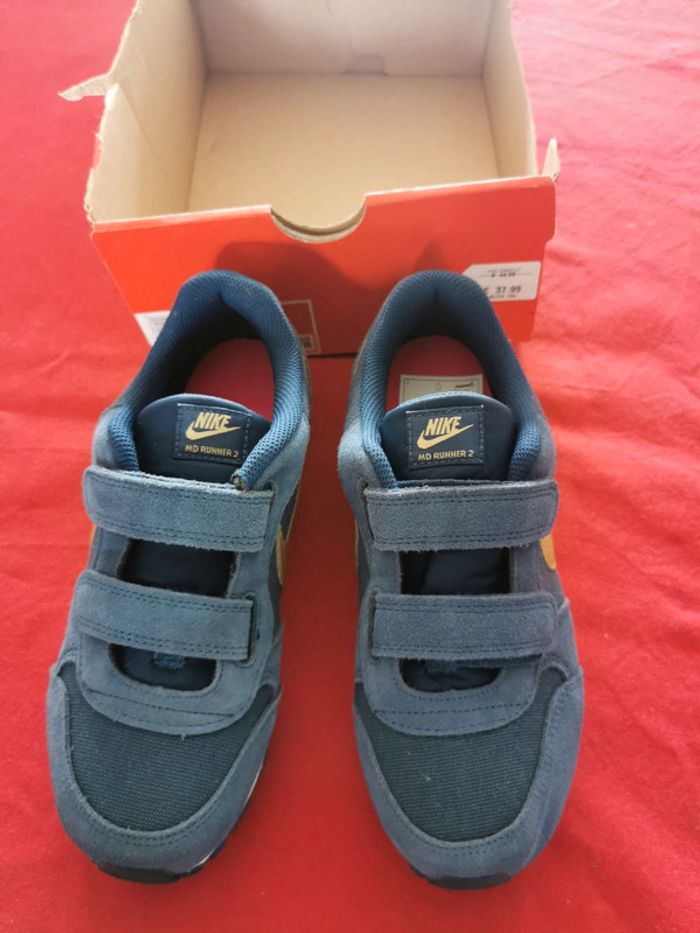 Basket nike md runner 2 bleu daim et jean neuve - photo numéro 8