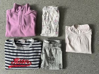 Lot de vêtements, 4 ans fille