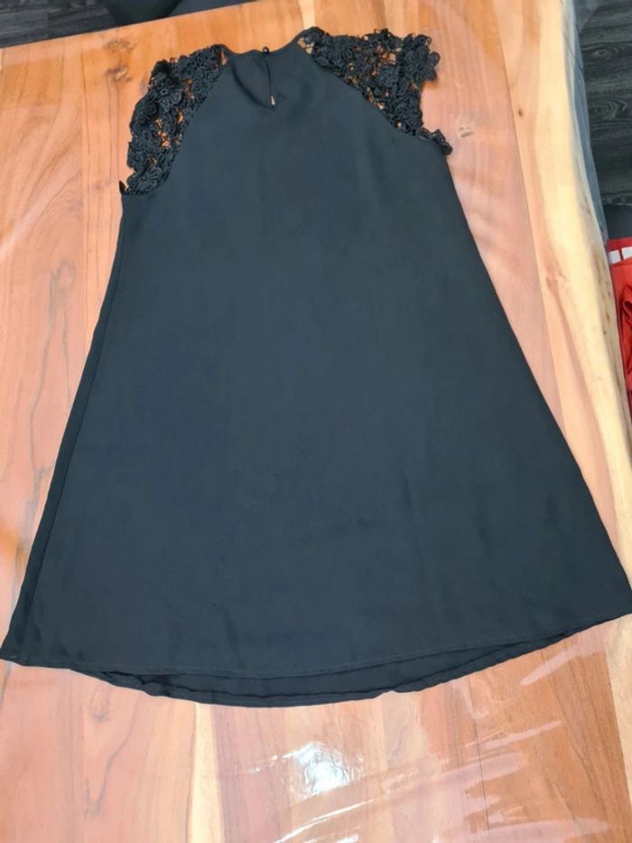 Jolie robe noire été Taille S - photo numéro 4