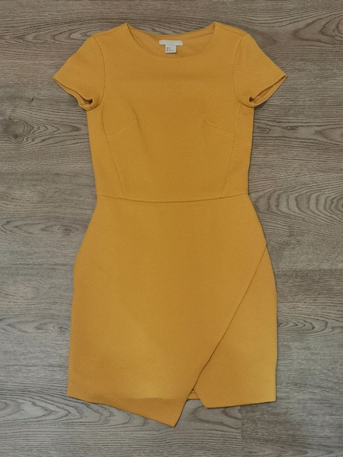 Robe neuve h&m 32