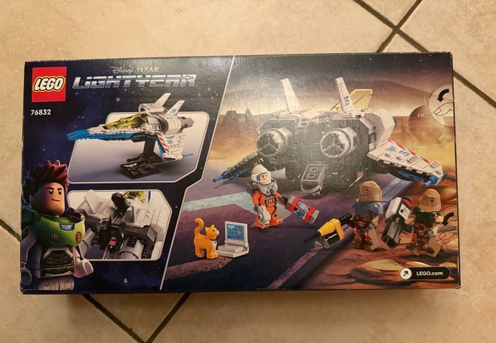 LEGO Disney Pixar : 76832 Le vaisseau spatial XL-15 de Buzz l’Éclair - photo numéro 2