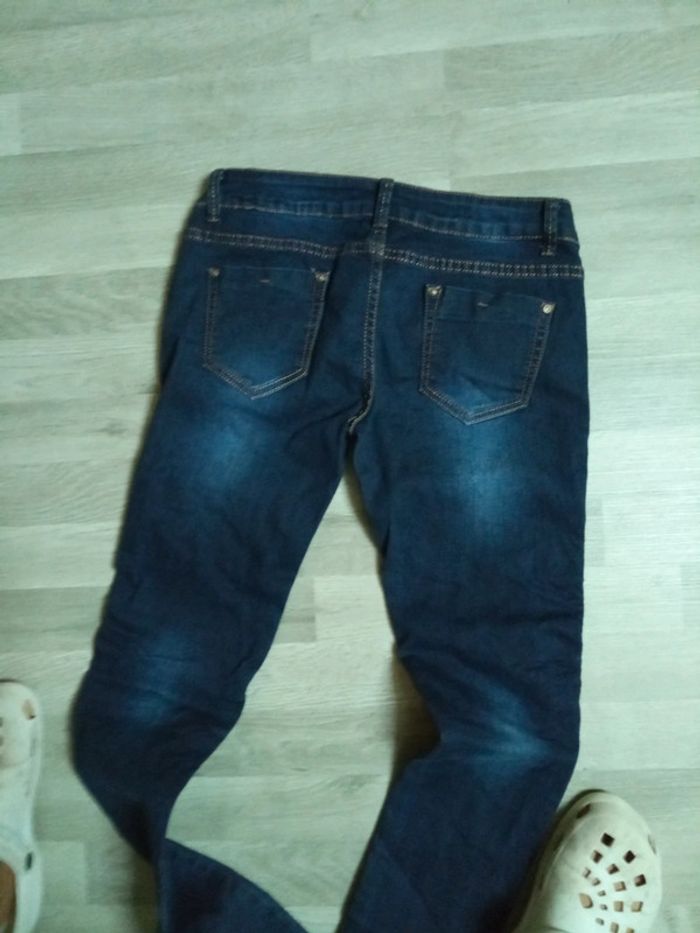 Jean femme taille 38 très bon état - photo numéro 4