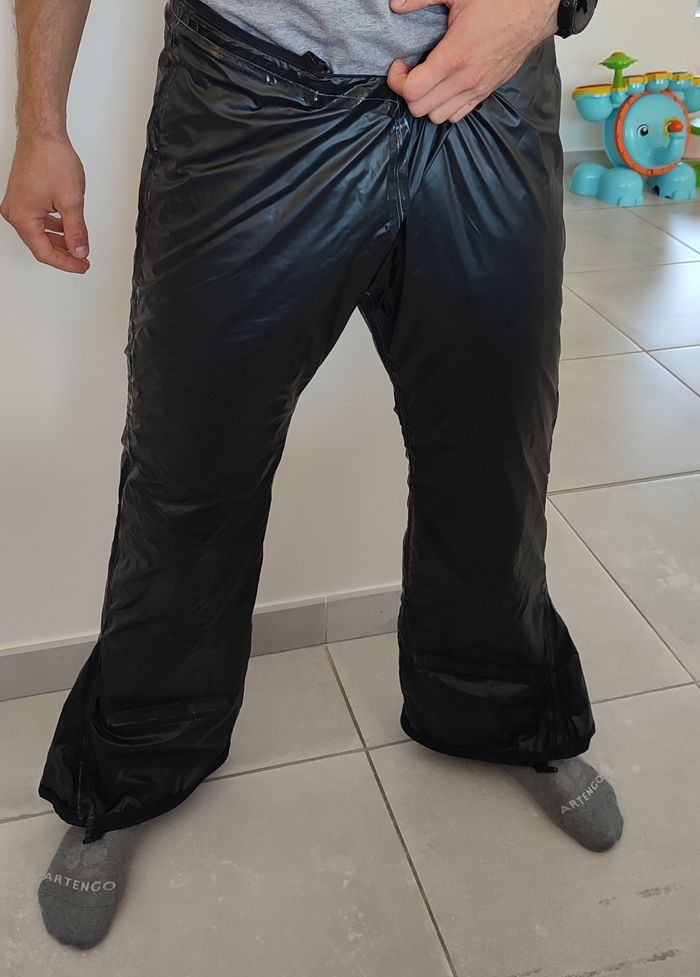 🏍️🌧️Pantalon de moto, marque Bering, modèle Odyssée, vendu avec son aqua membrane amovible - taille M - parfait état - photo numéro 2