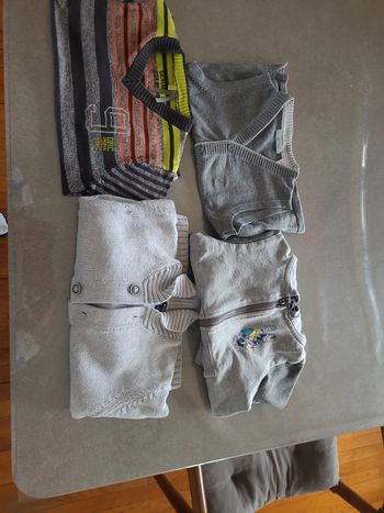 Lot de gilets garçon 3 ans