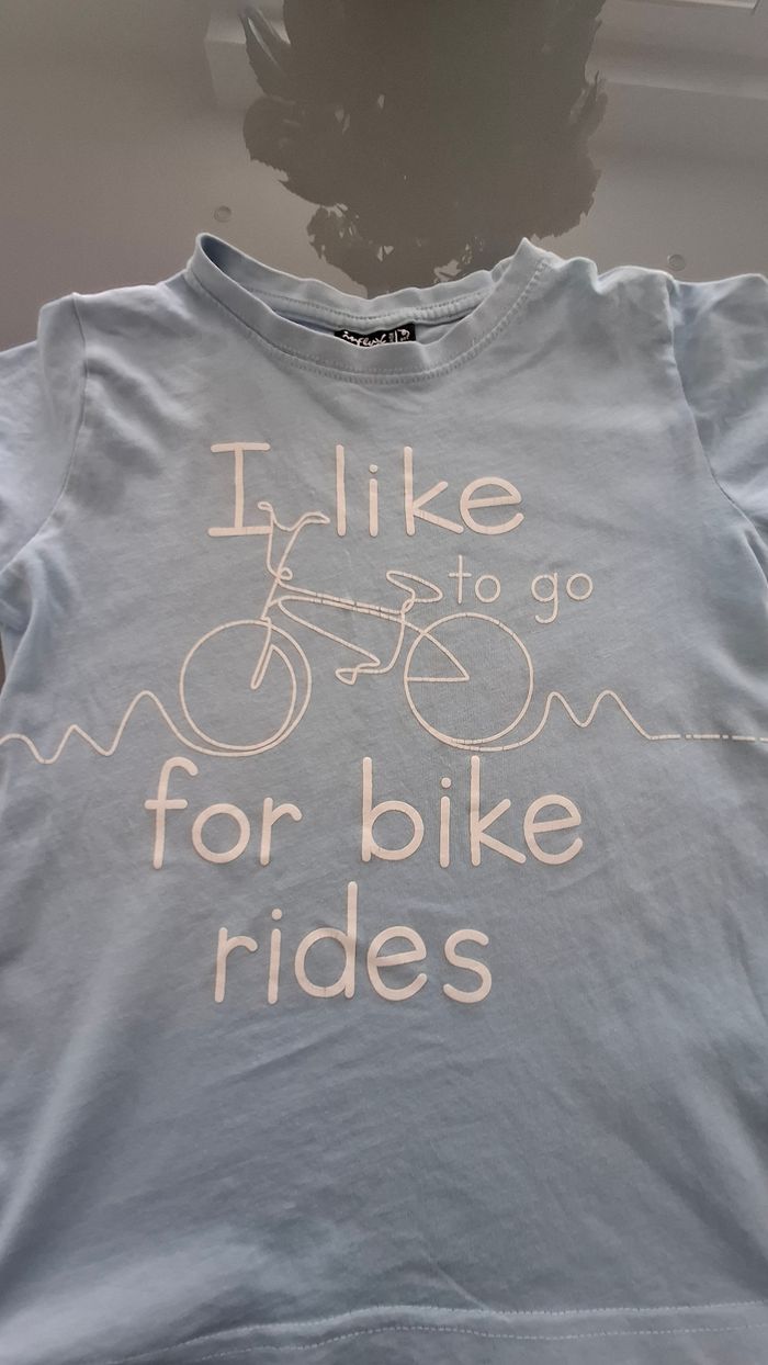 T shirt 6 ans - photo numéro 2