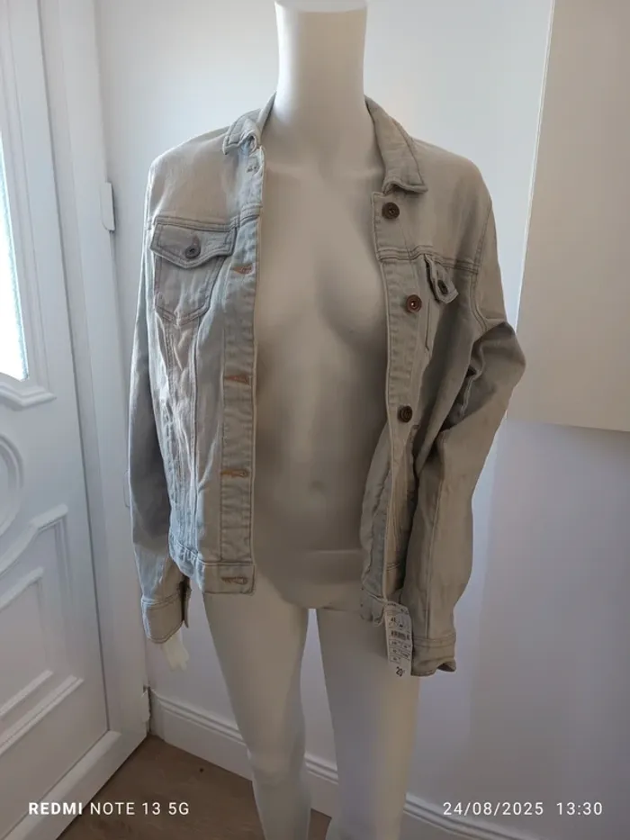 Magnifique veste en jean Kiabi taille XL