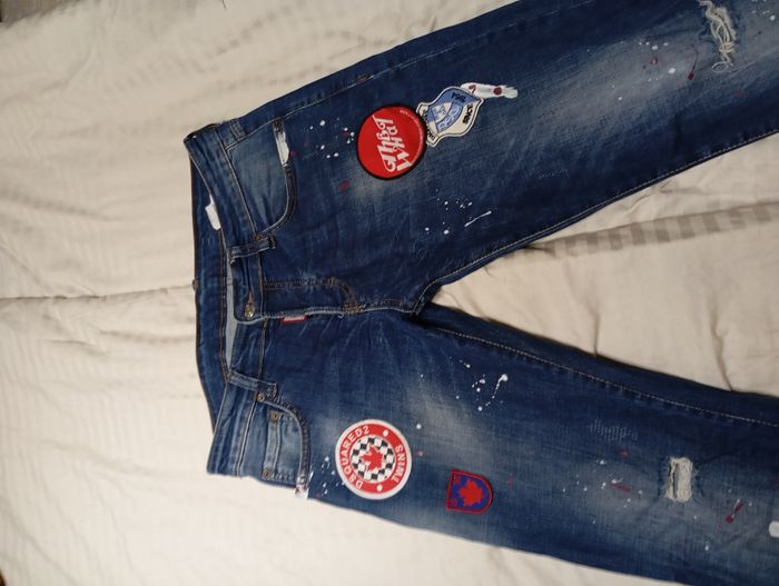 Lot de 2 jeans dsquared en très bon état - photo numéro 9