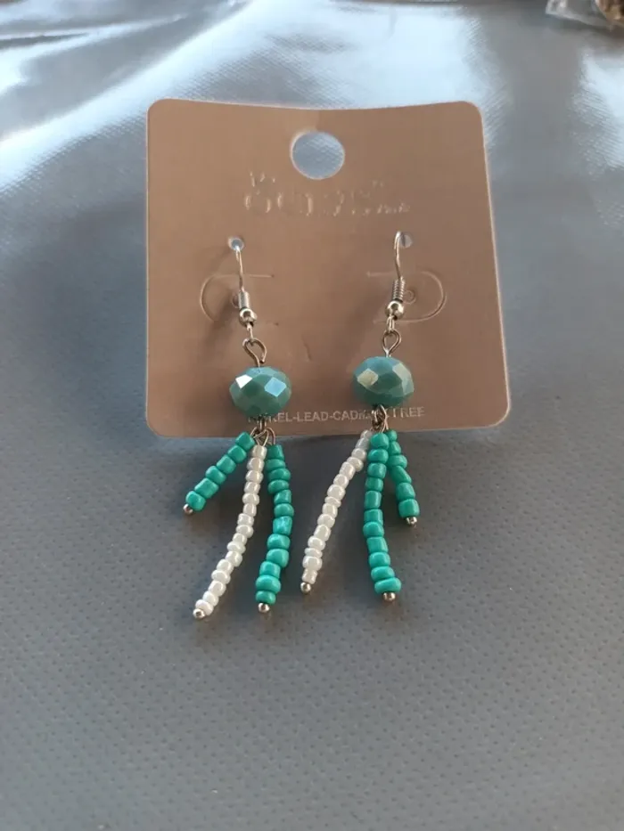 Boucle fantaisie perle argenté